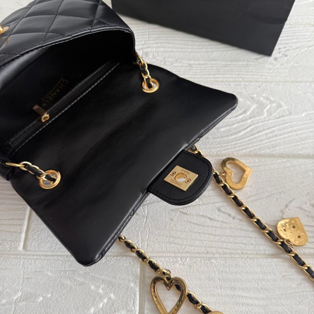 CHANEL ショルダーバッグ ハートチャーム ノベルティ - メルカリ