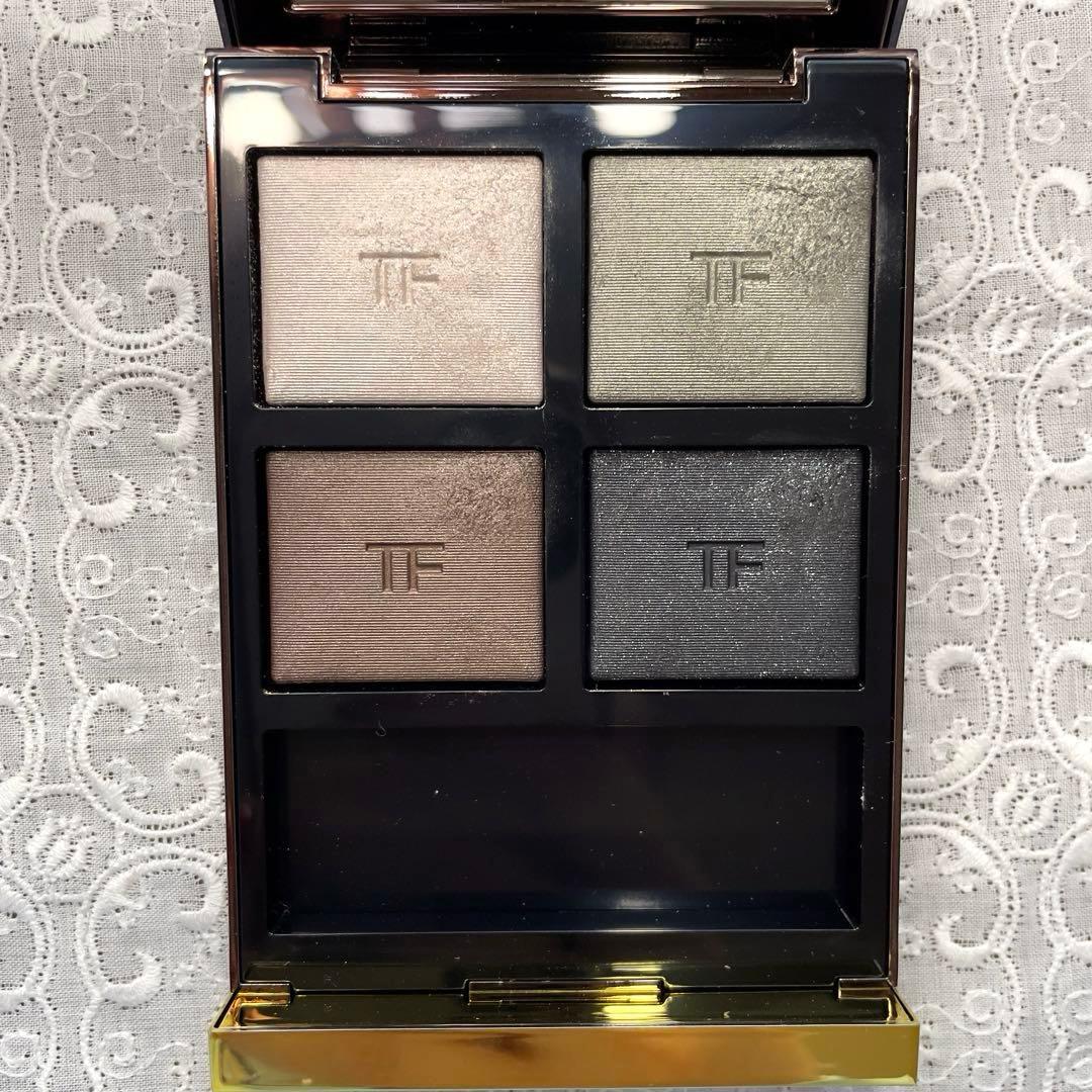 トムフォード　05A ダブルインデムニティー　アイカラークォード　アイシャドウ