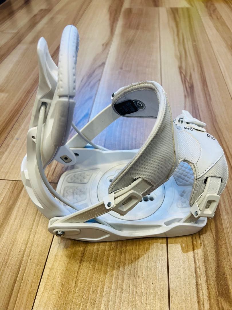 Flow スノーボードビンディング ホワイト　minx M-L