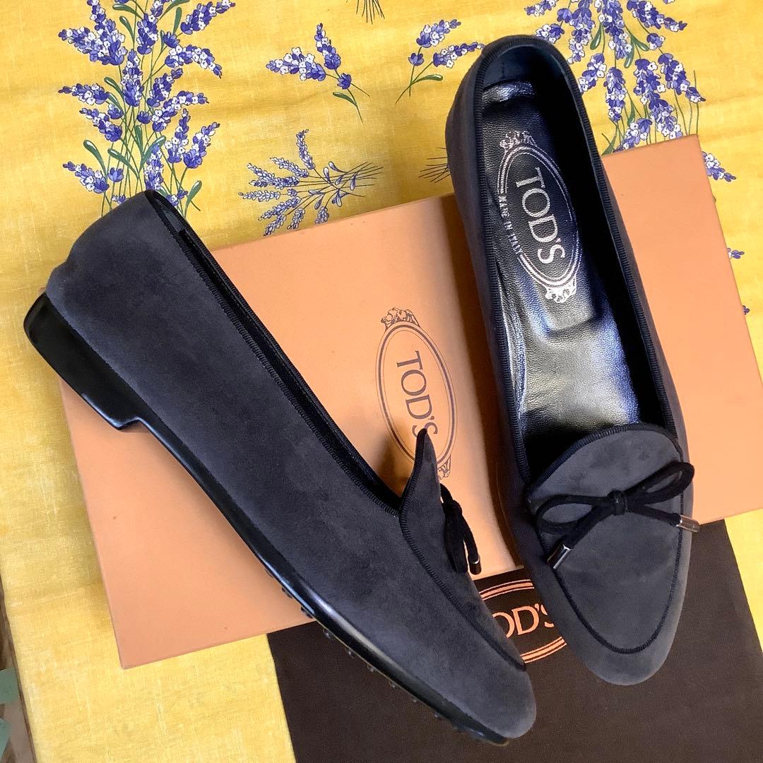 レア美品! トッズ リボンゴンミーニ ダークグレースウェードカーフ 24cm