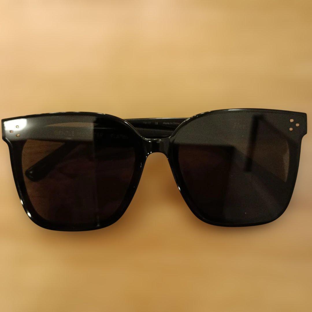 GENTLE MONSTER ブラックサングラス