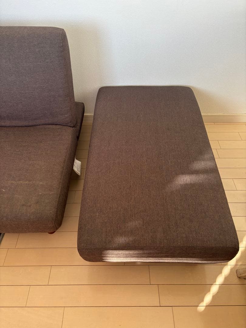 ブラウン　ソファーベッド　オットマン付き