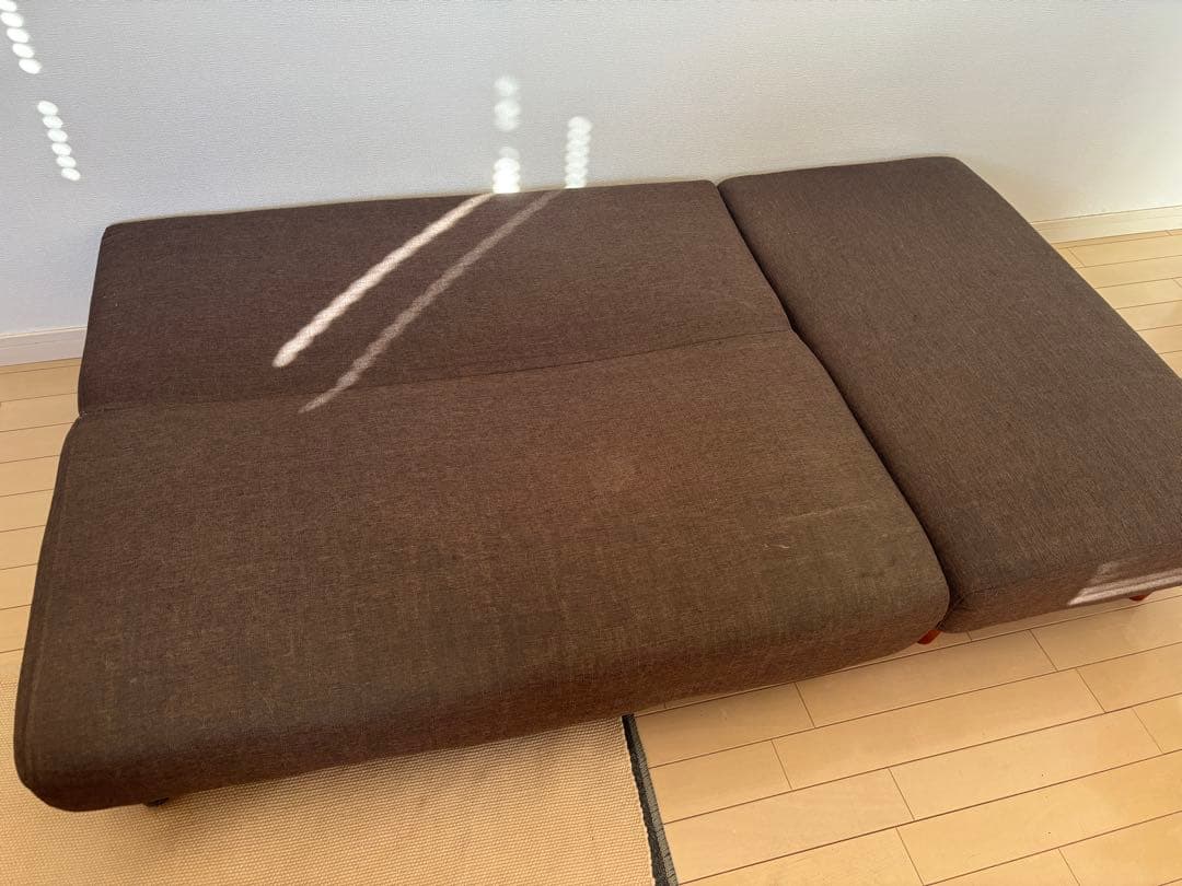 ブラウン　ソファーベッド　オットマン付き