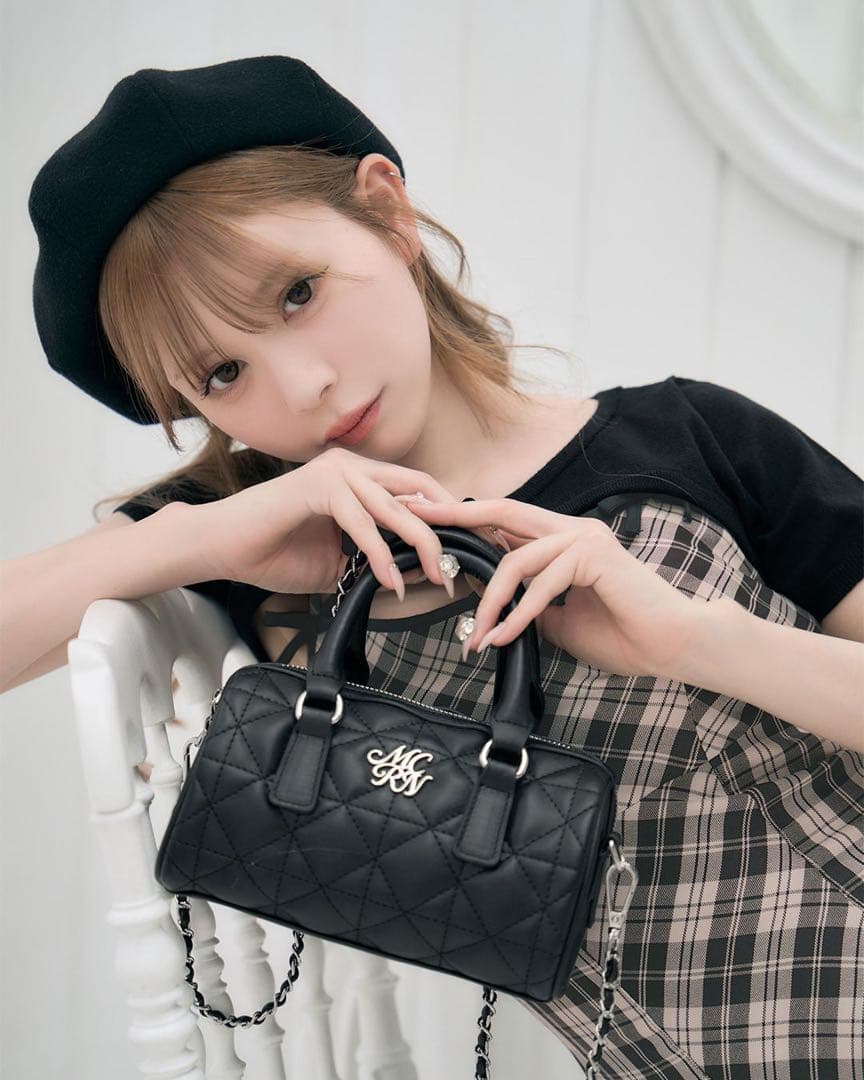 ミシェルマカロン キルティング ミニボストン バッグ ブラック 黒