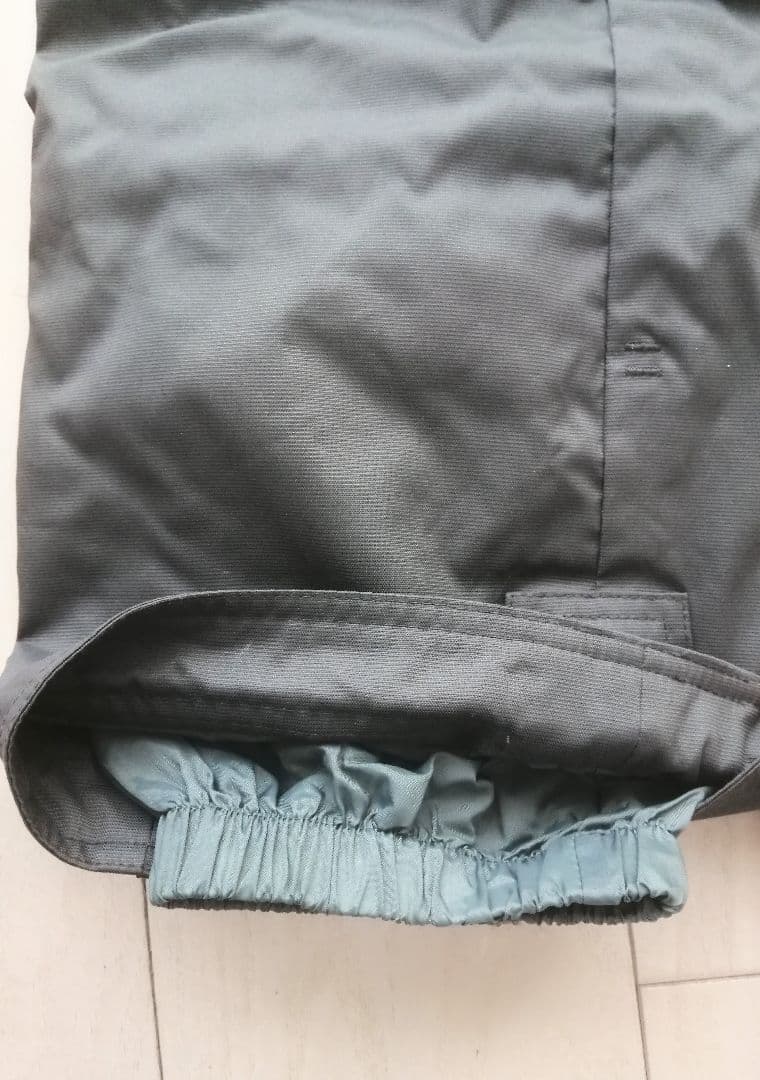 DESCENTE　デサント　キッズ　スキーウェア　140cm　スキー 　スノボ