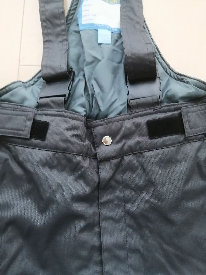 DESCENTE　デサント　キッズ　スキーウェア　140cm　スキー 　スノボ