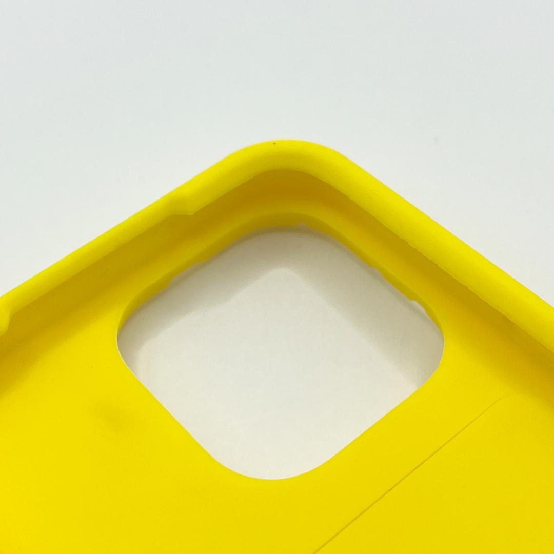 【新品】ボッテガ iPhone 13 PRO シリコンケース カードスロットつき