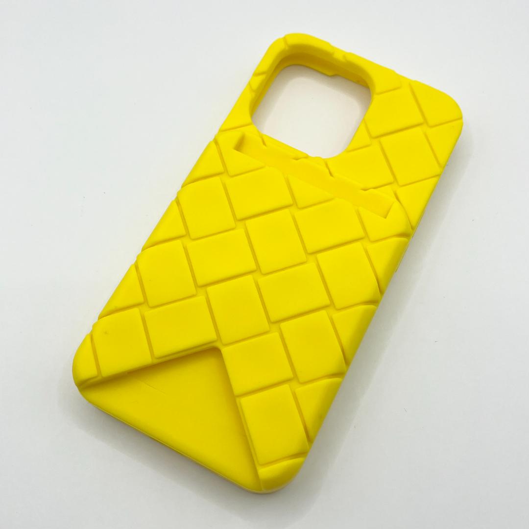 【新品】ボッテガ iPhone 13 PRO シリコンケース カードスロットつき