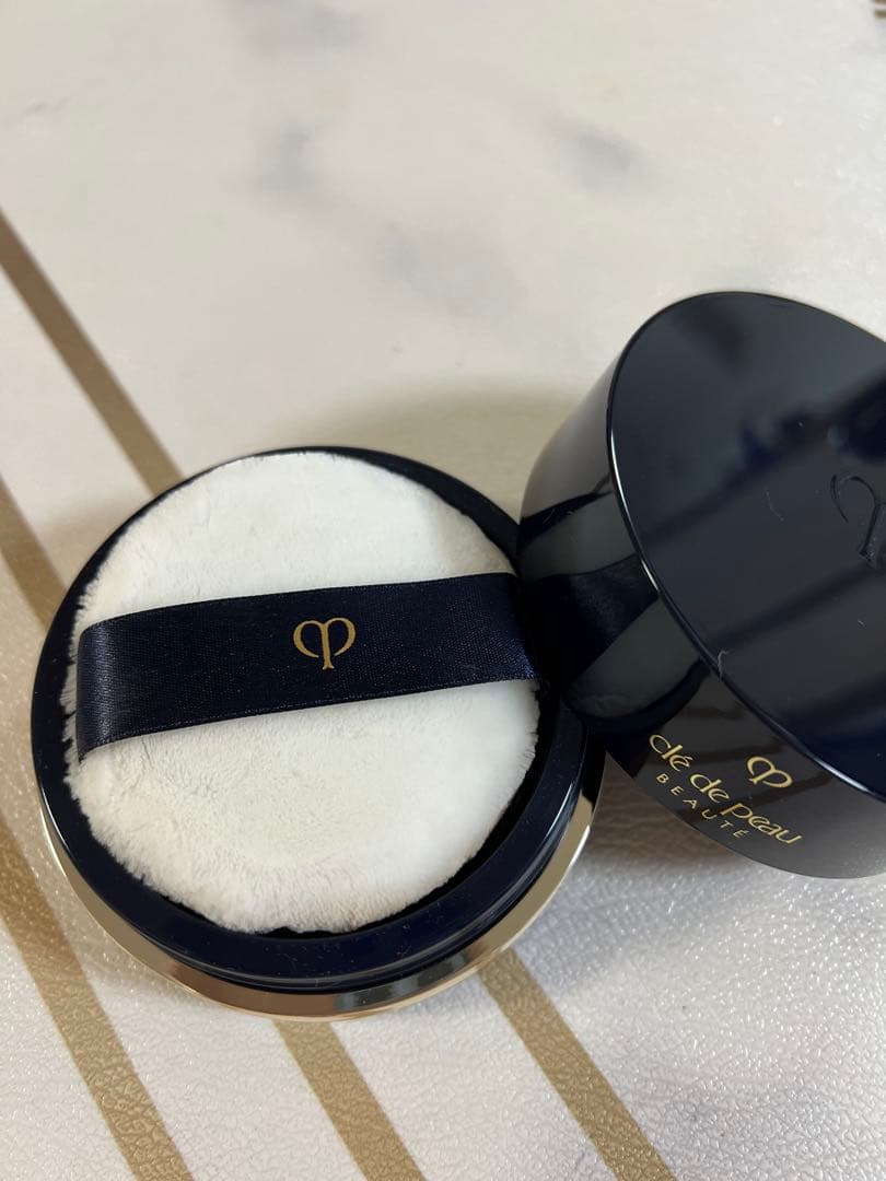 クレ・ド・ポー ボーテ プードルトランスパラントｎ Ｍ 2 ライトミディアム