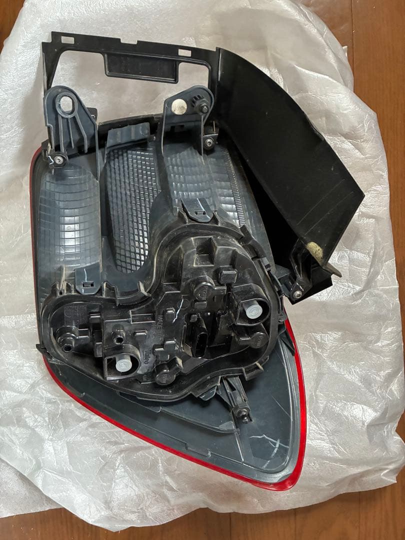 bmwF20 m135i 2013年式純正テールライト 赤 左右2個セット