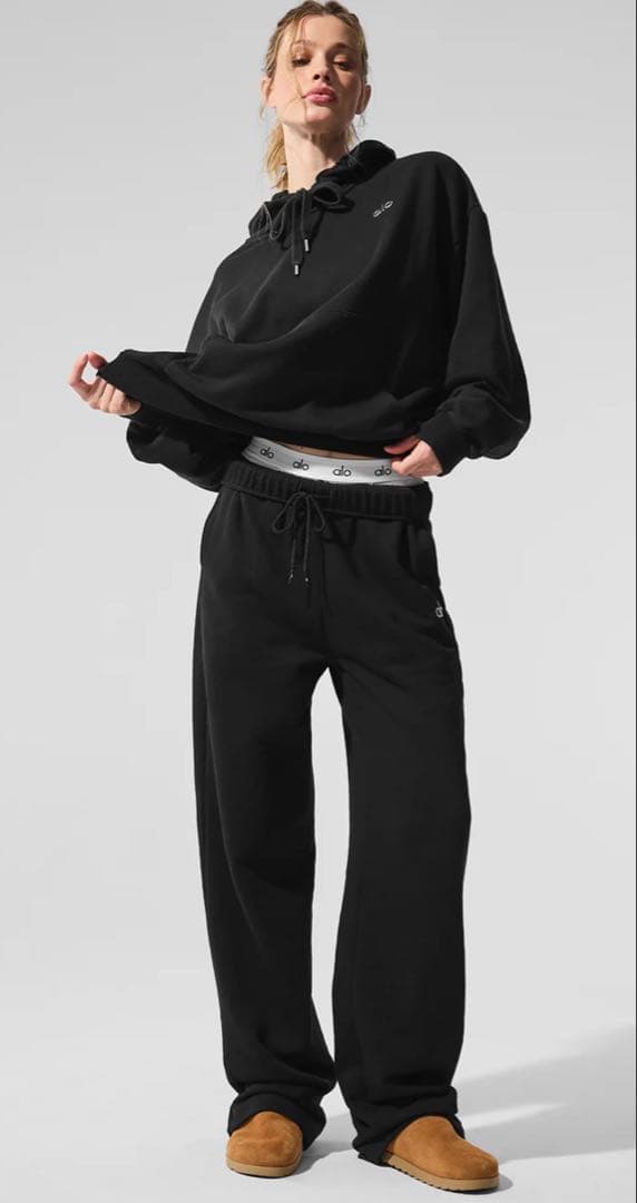 未使用】AloYoga アコレードストレートレッグ スウェットパンツ - メルカリ