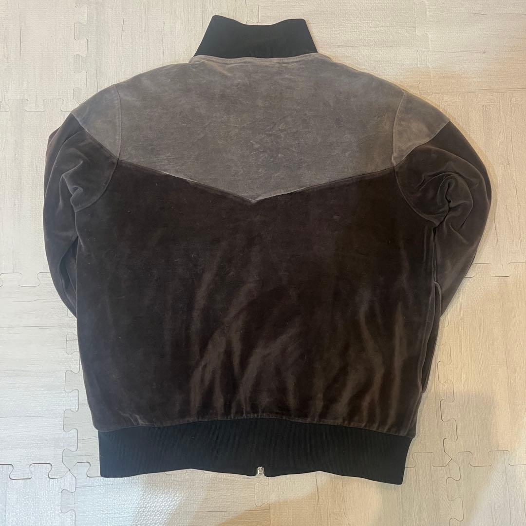 NIKE ベロアトラックジャケット 人型ジップ ダークブラウン × ダークグレー