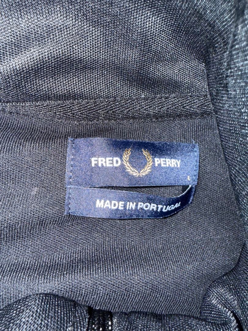 FRED PERRY ジップアップジャケット ブラック