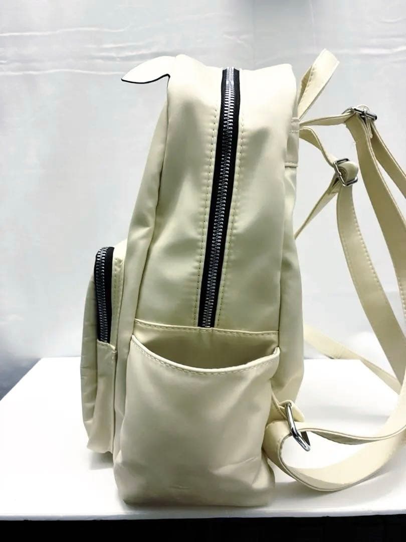 希少極美品★ NieR clothing ニーアクロージング　 リュック