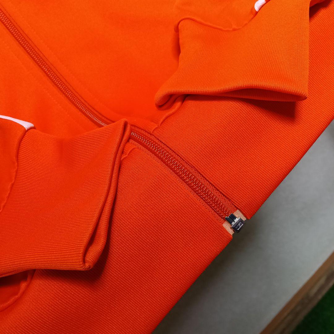 大人気！】アディダスオリジナルス 2006オランダ代表 トラックトップM