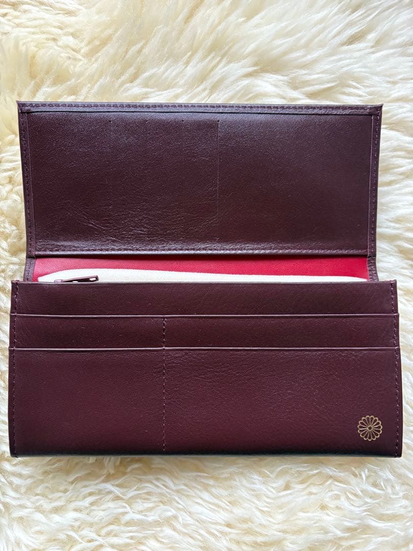 入手困難【高級皇居長財布】 新品未使用品！箱付き ワインレッド