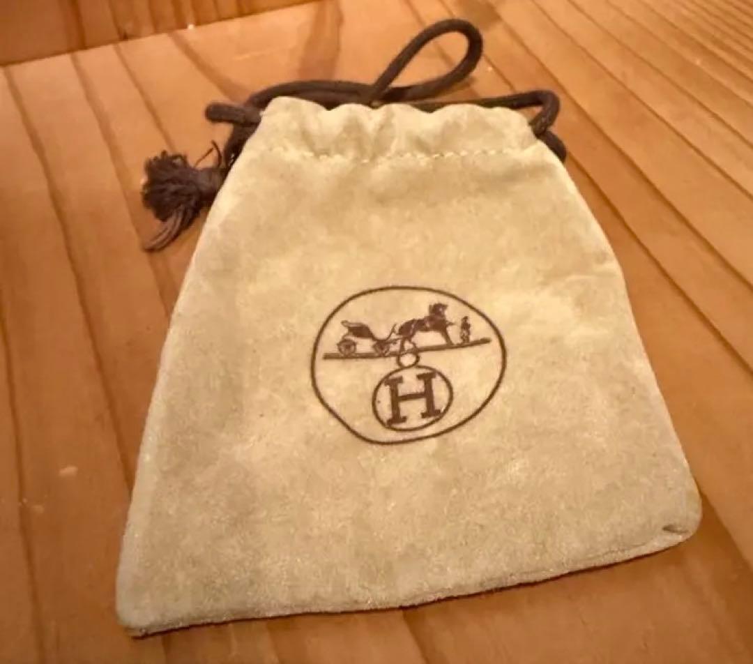 HERMES ブラックレザーブレスレット　おまけ　巾着袋