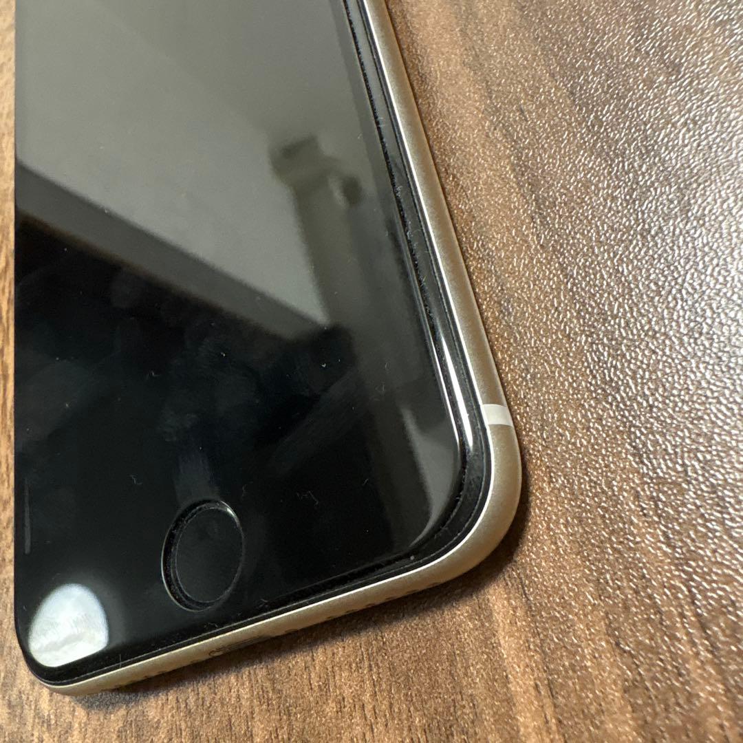 iPhone SE (第3世代) 128GB スターライト