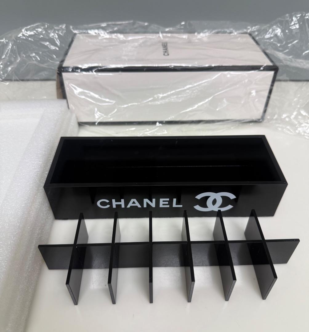 CHANEL コスメスタンド 小物入れ 14仕切