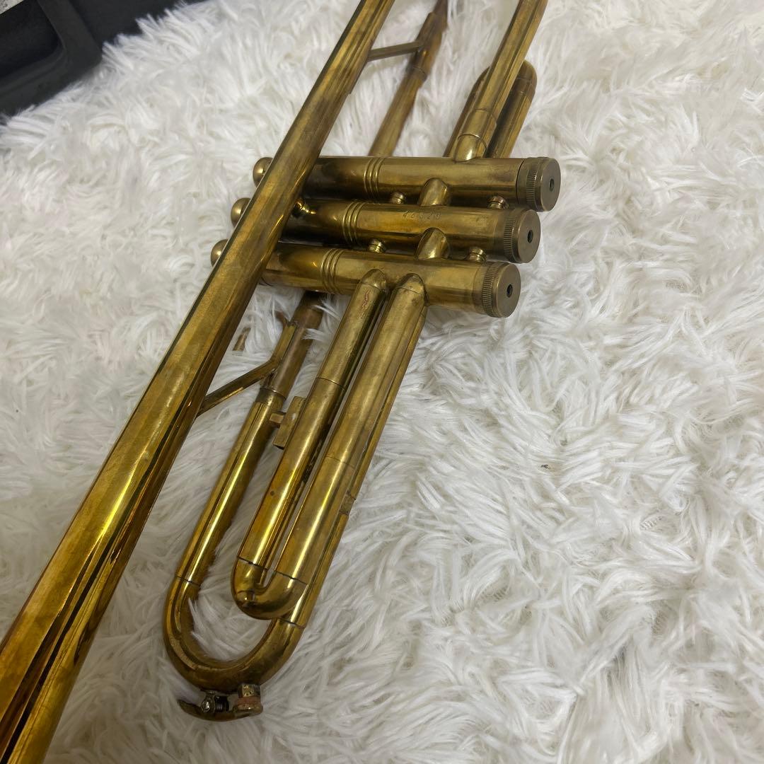 【良品】トランペット ケース付き　金属製　付属品多数