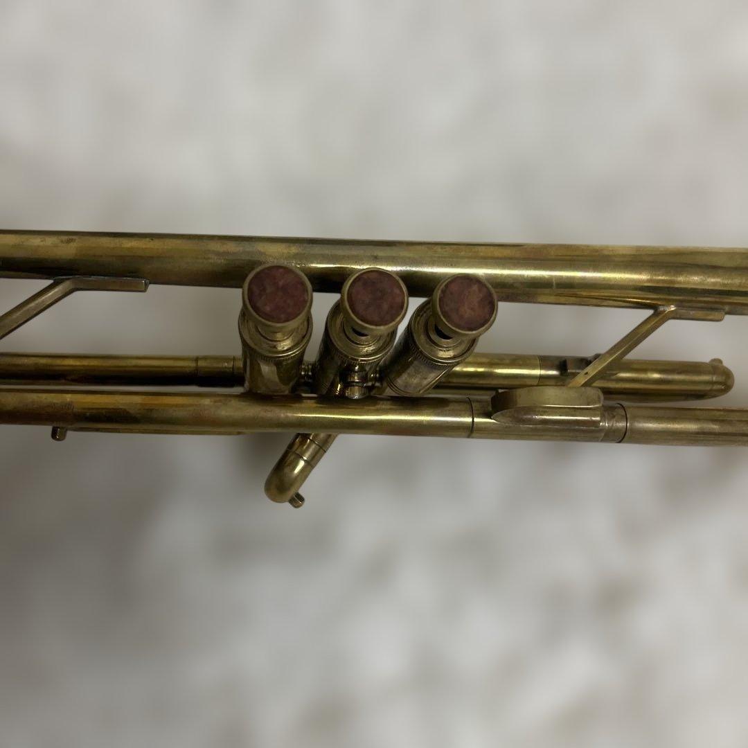 【良品】トランペット ケース付き　金属製　付属品多数