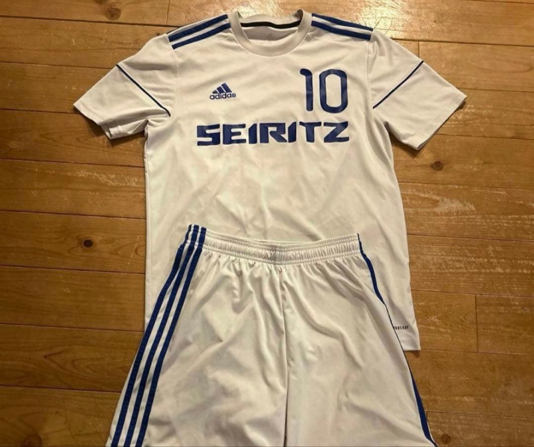 成立学園サッカー セット売り10番 - メルカリ