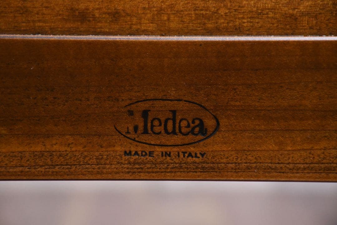 ECK30 展示品 Medea メデア クイーンサイズ ベッドフレーム 100万