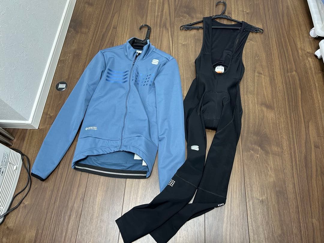 使用1回のみ Sportful 冬用サイクルジャージ上下セット Sサイズ