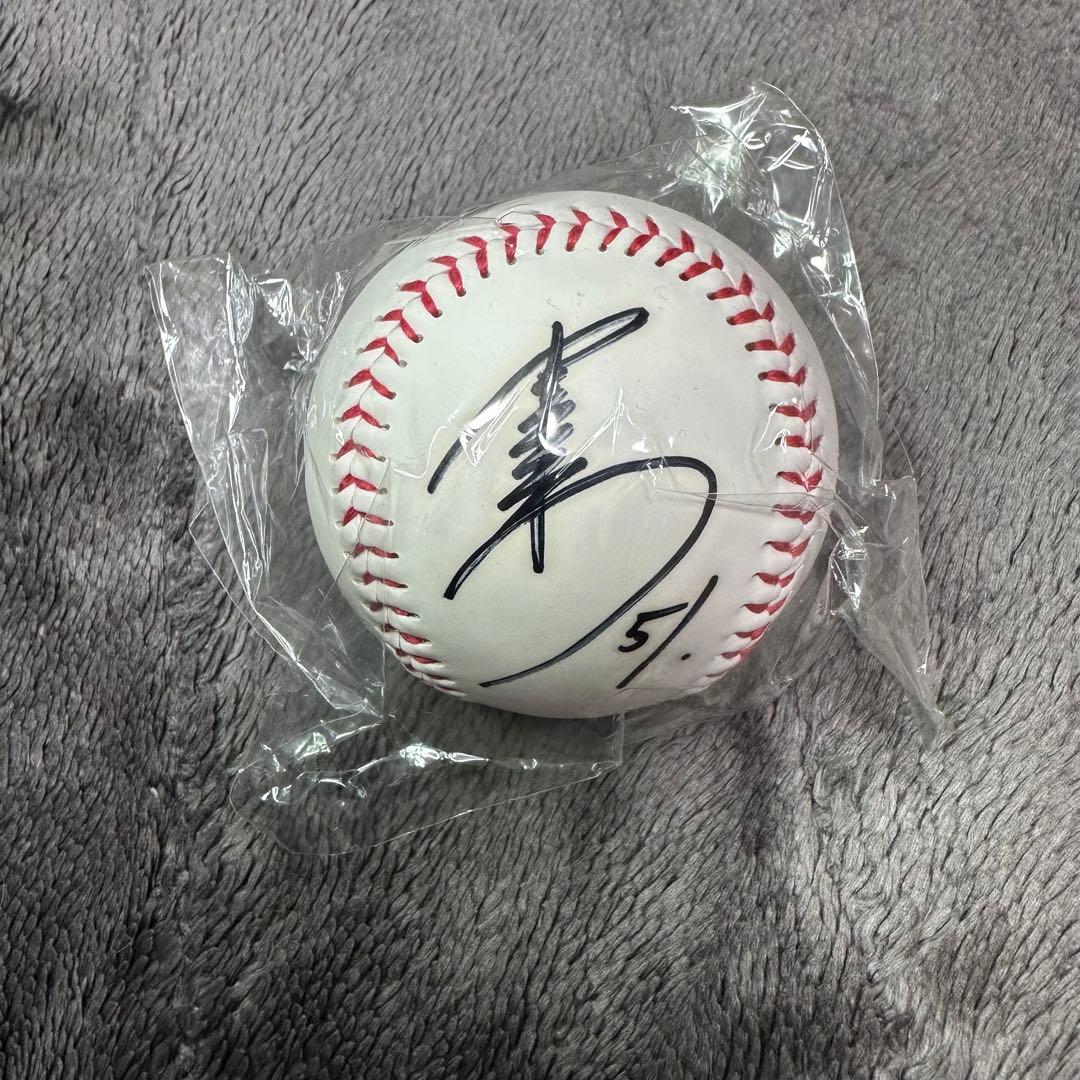 千葉ロッテマリーンズ 山口航輝選手直筆サインボール - メルカリ