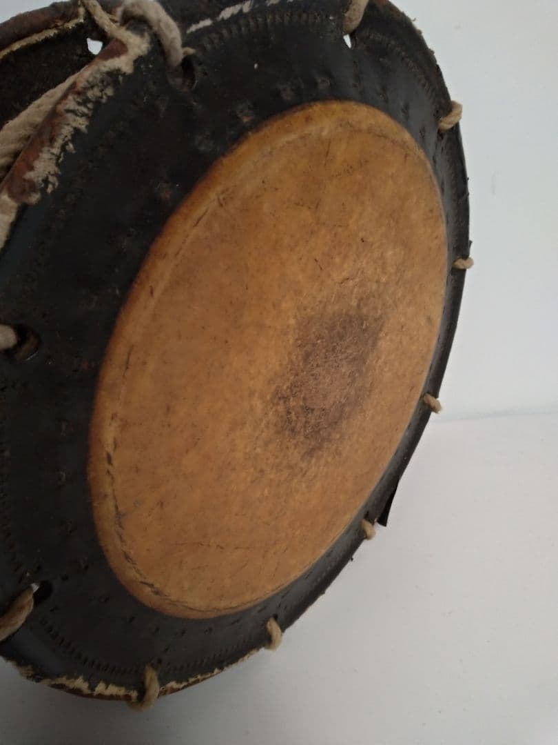 【注意！黒塗り部分傷、剥がれあり】締め太鼓