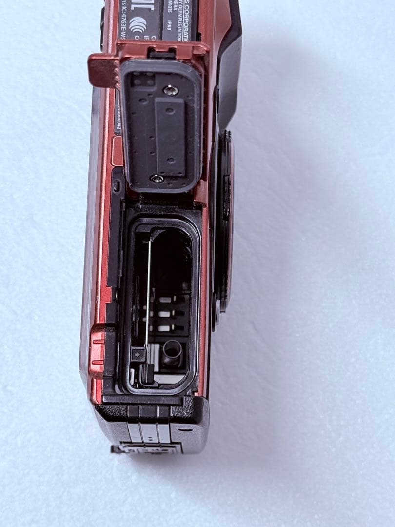 OLYMPUS TG-6 レッド 動作確認済 防水 防塵 耐衝撃 4K コンデジ