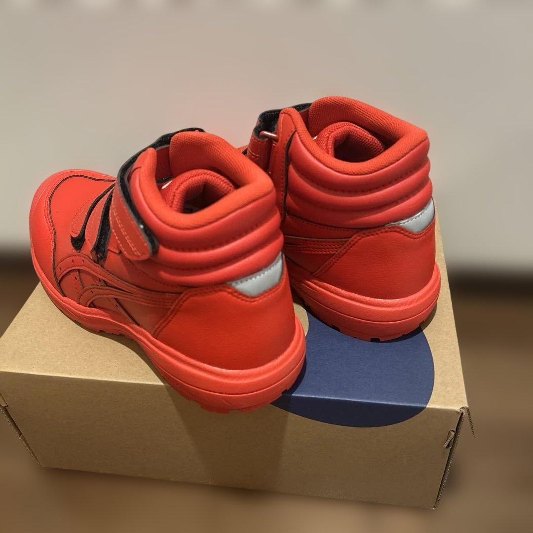 新品　ASICS レッド安全靴 　24.0cm