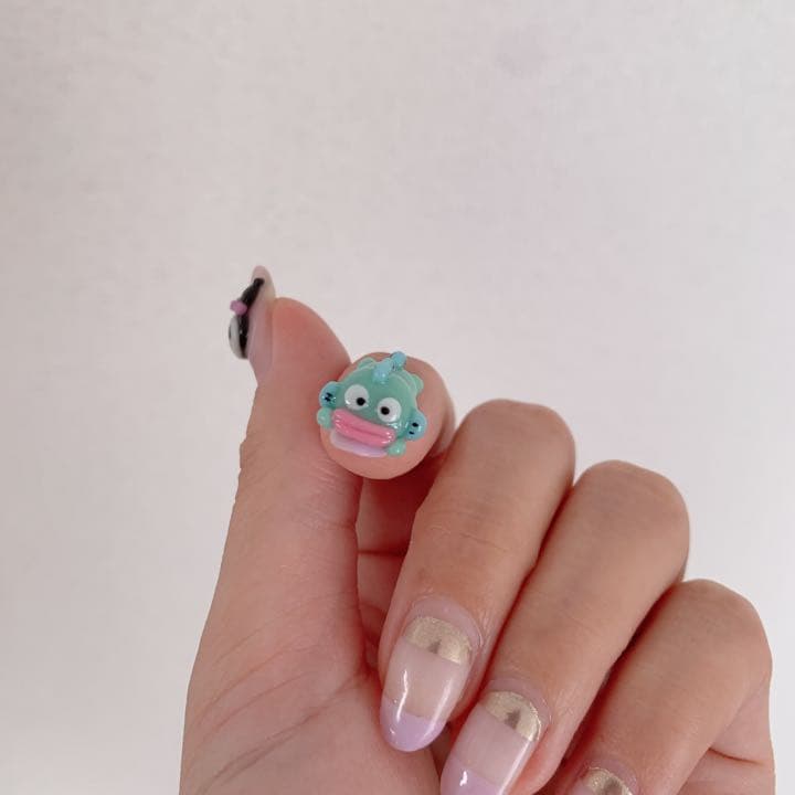 ネイルパーツ 寝そべりパーツ - メルカリ