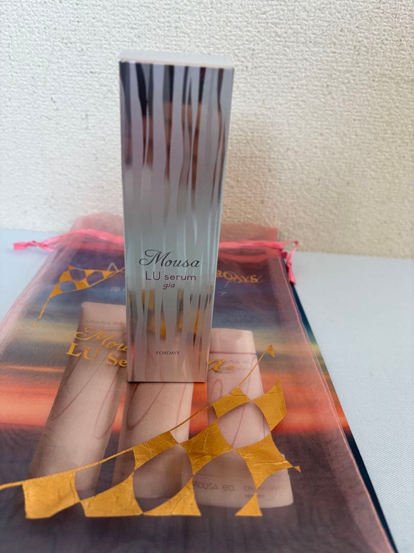 フォーデーズMousa LU serum 50g 日本製