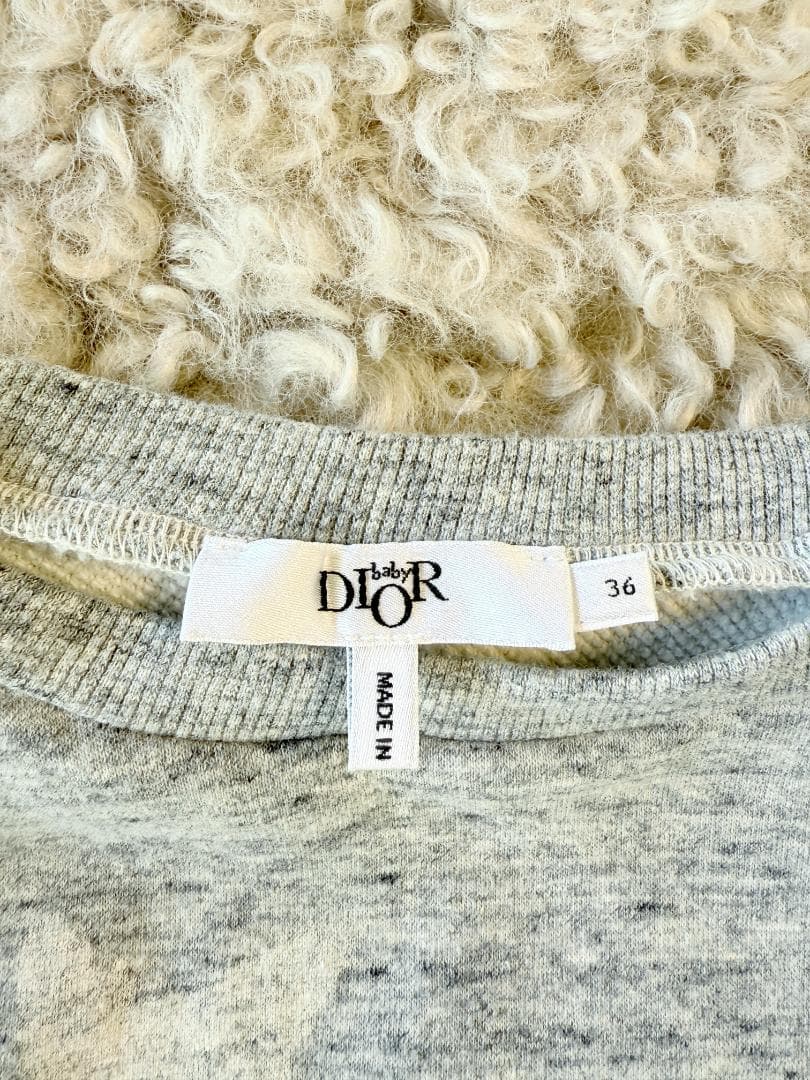 Baby Dior（ベビーディオール）スウェットトレーナー グレー 星ロゴ 36
