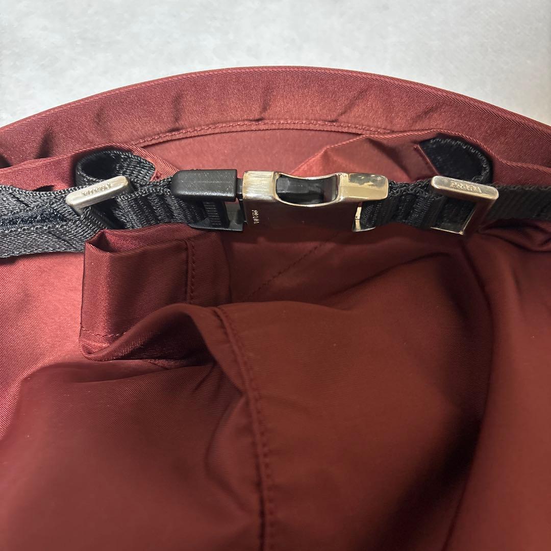 美品レア☆PRADA バーガンディ 赤系ナイロン バックパック　ショルダーバック