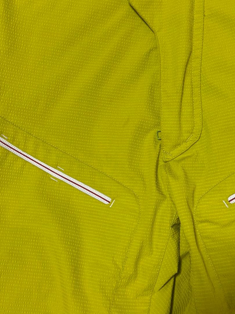 スキーウエア　デサント　ビブパンツ