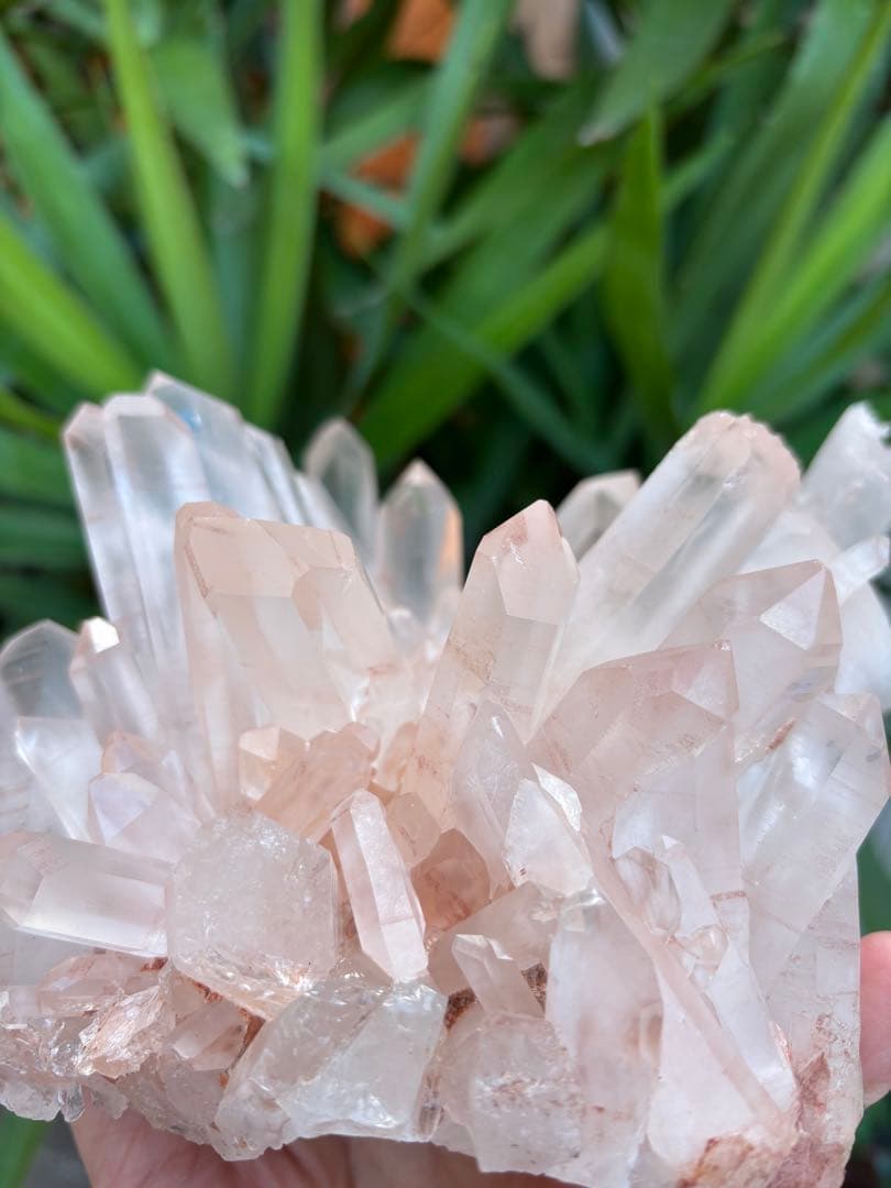 ピンク水晶クラスター　フラワークォーツ　花型　1.726g 豪華　美麗　天然石