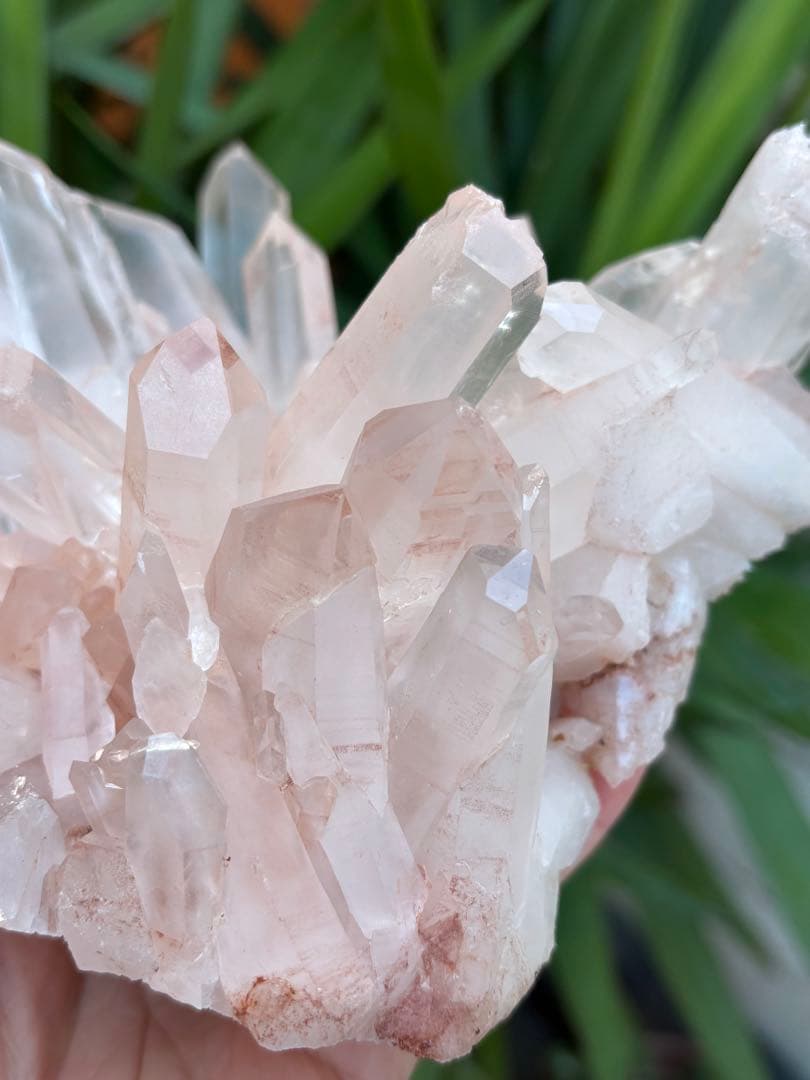 ピンク水晶クラスター　フラワークォーツ　花型　1.726g 豪華　美麗　天然石