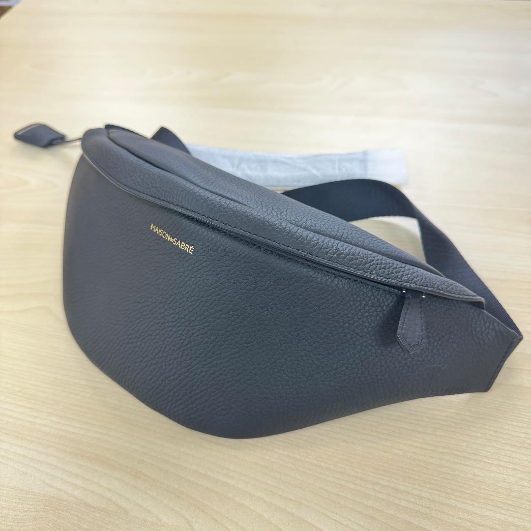 【未使用】 MAISON de SABRÉ ブラック ボディバッグ スリング