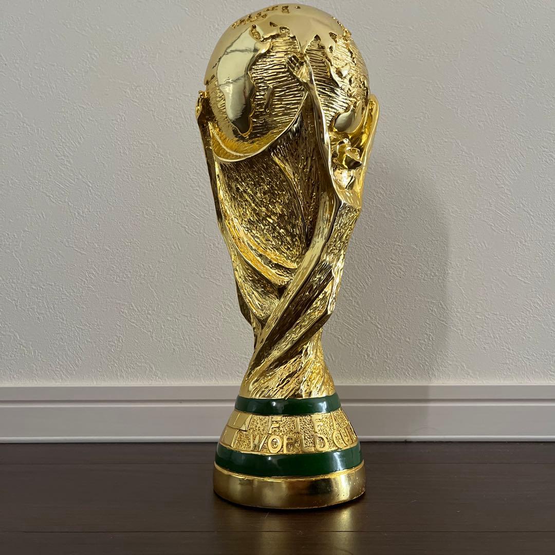 FIFA ワールドカップ W杯 トロフィー 優勝カップレプリカ 原寸大