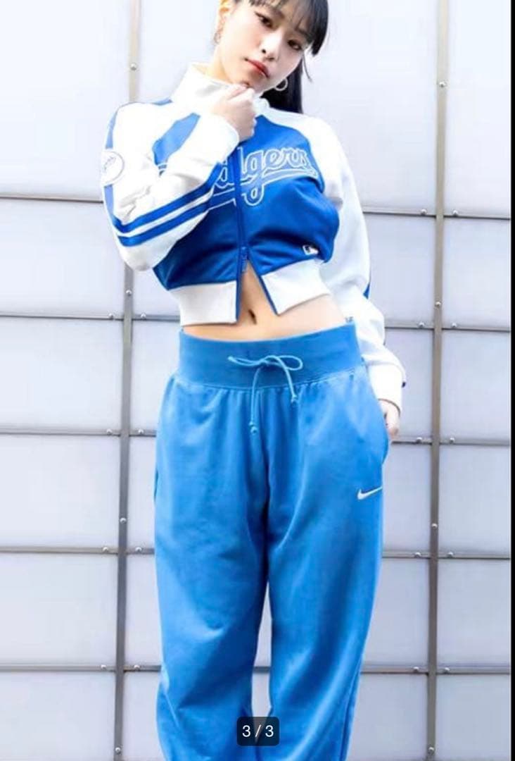 新品タグ付⭐︎ MLBトラックスーツWHITE 23HO-S ドジャースatmos