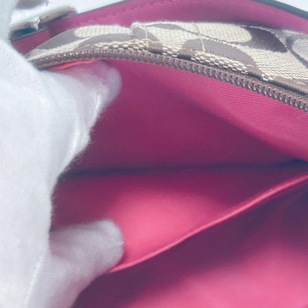 未使用に近い✨COACH コーチ アクセサリーポーチ シグネチャー ピンク
