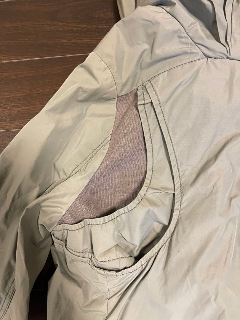 デンハム　ミリタリー風コート　グレー　 Mサイズ 春秋物　レインコート