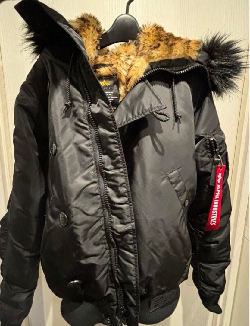 Stussy & Alpha N-2B Short Waist Parka - メルカリ