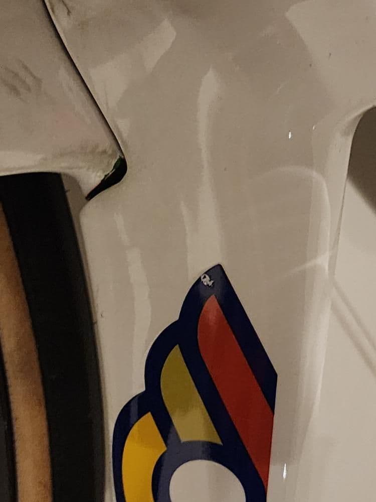 チネリ プレッシャー フレームセット 52 メルカリ最終値下げ