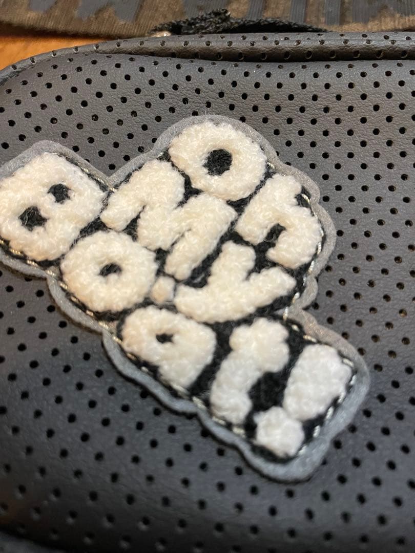 muta marine パンチングレザーボディバッグ美品