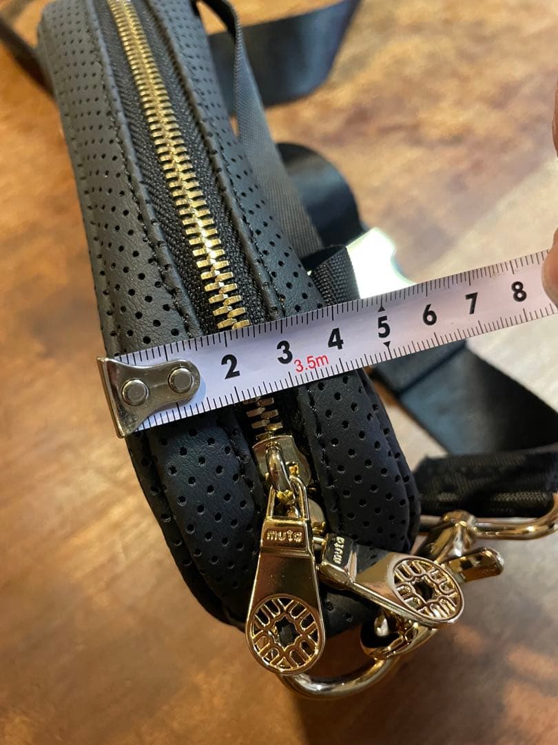 muta marine パンチングレザーボディバッグ美品