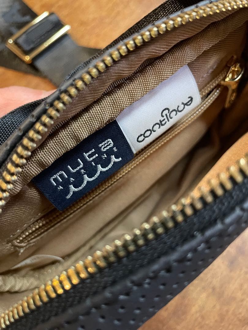 muta marine パンチングレザーボディバッグ美品