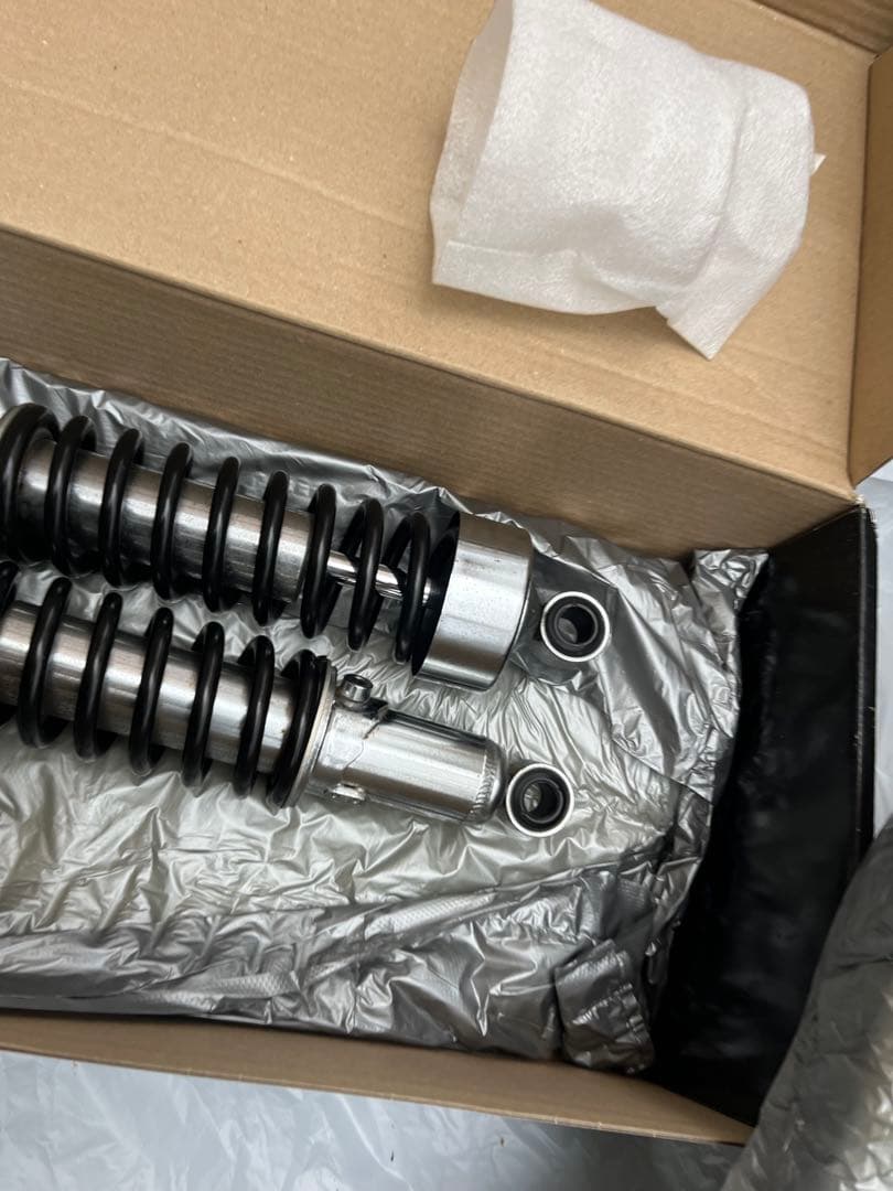 鉄人２９号さん専用 SR400ファイナルエディション　リアサスペンション美品